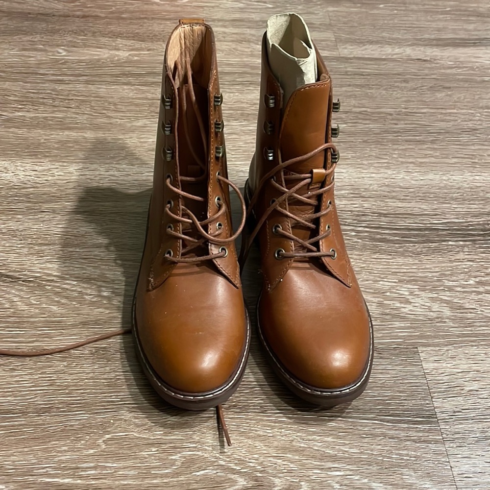 Madewell lace up boots